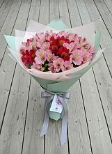 Букет цветов из:  Альстромерии #REPLACE_PRED# Кумёны