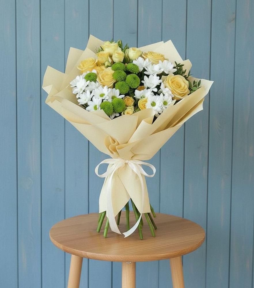 Букет цветов из: Хризантемы и Розы в Кумёны