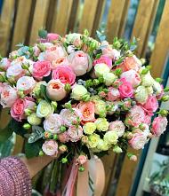 Букет цветов из:  Розы #REPLACE_PRED# Кумёны