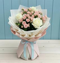 Букет цветов из:  Розы в Кумёны