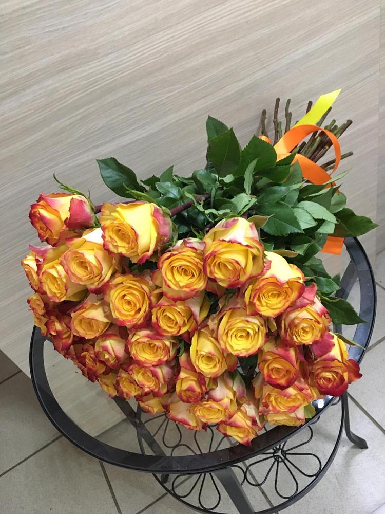 Букет Желтые розы в Кумёны