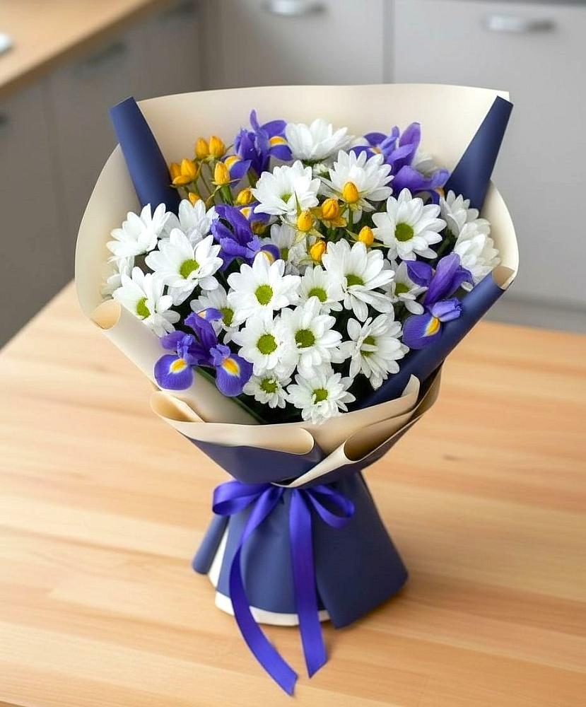 Букет цветов из: Розы, Ирисы и Хризантемы в Кумёны