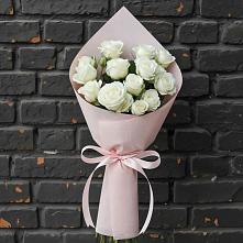 Букет цветов из:  Розы в Кумёны